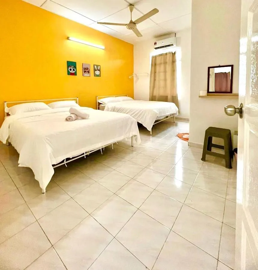 Casa vacanze 15Pax -Semi-D Taman Impian, Bukit Mertajam Malesia